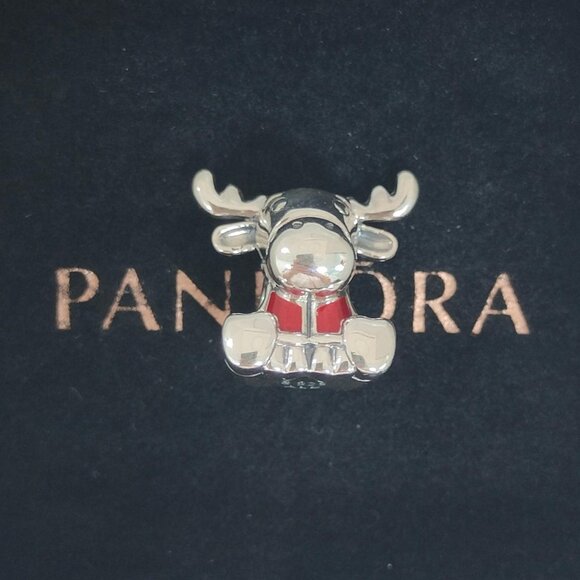 Pandora Canada Moose Charm S925 Sterling Silver with box - Picture 1 of 10